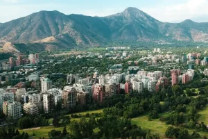 Paisaje de Santiago a la distancia